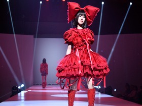 文化学園大学 loading=