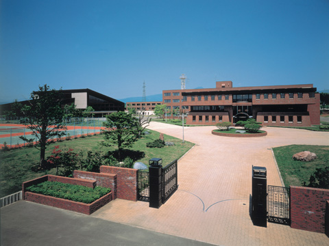 日本工学院北海道専門学校 loading=